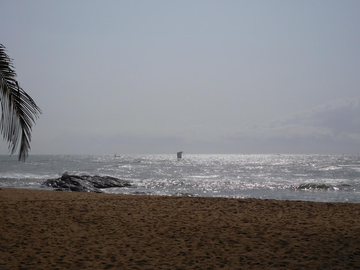 Ko-Sa Beach Resort Ampeni Kültér fotó